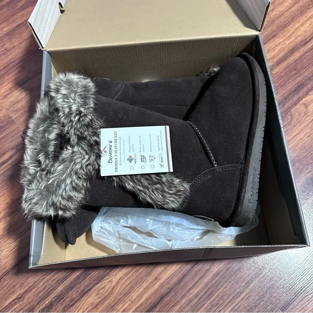NIB BearPaw Tabatha Chocolate Brown Winter Sheep Fur Boots